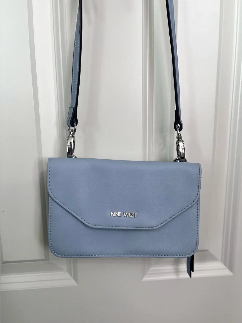 Nine West Crossbody Wallet Purse - Picture 3 of 6